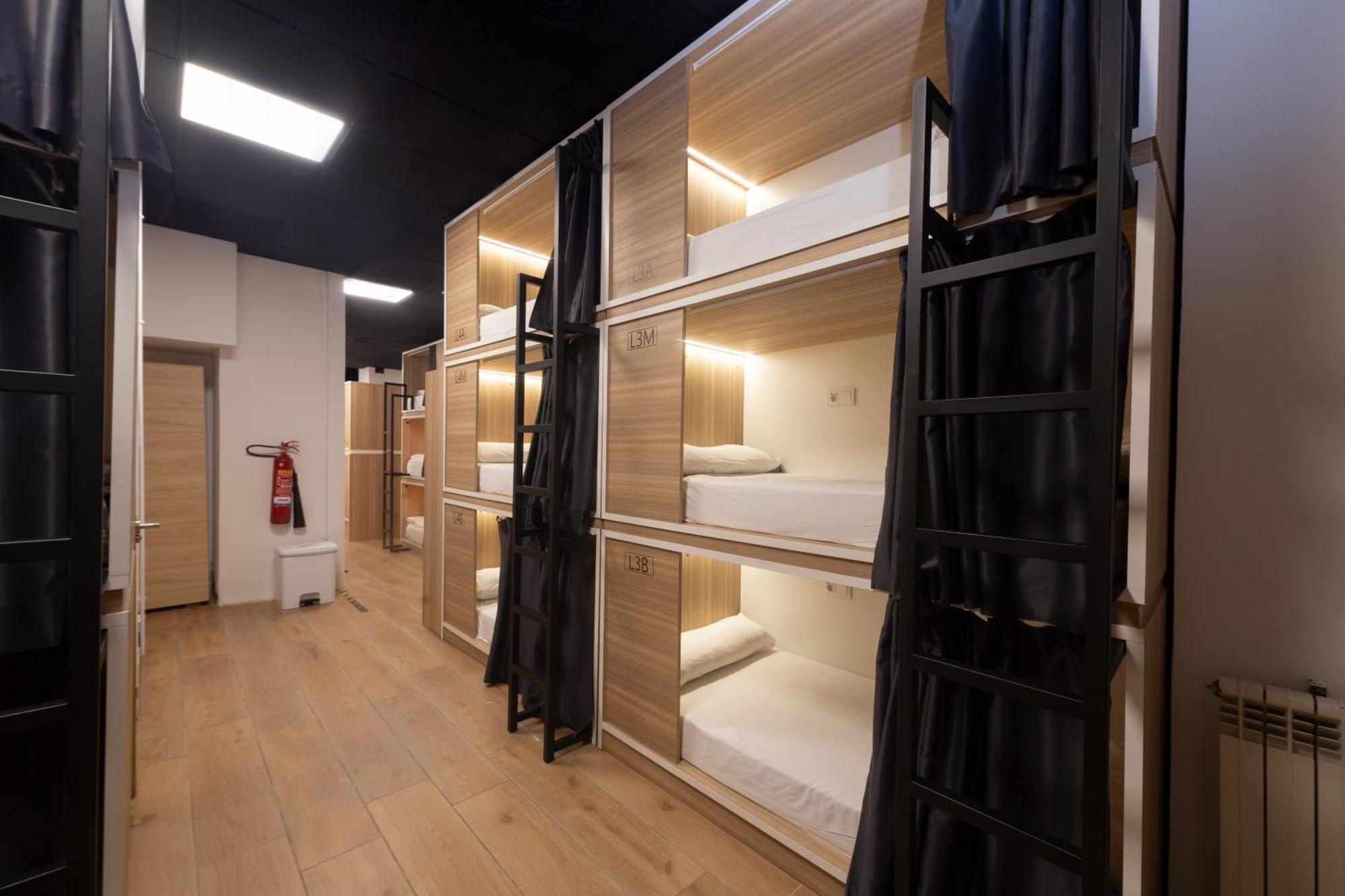 Hostal Siesta & Go Nuevos Ministerios Madrid Esterno foto