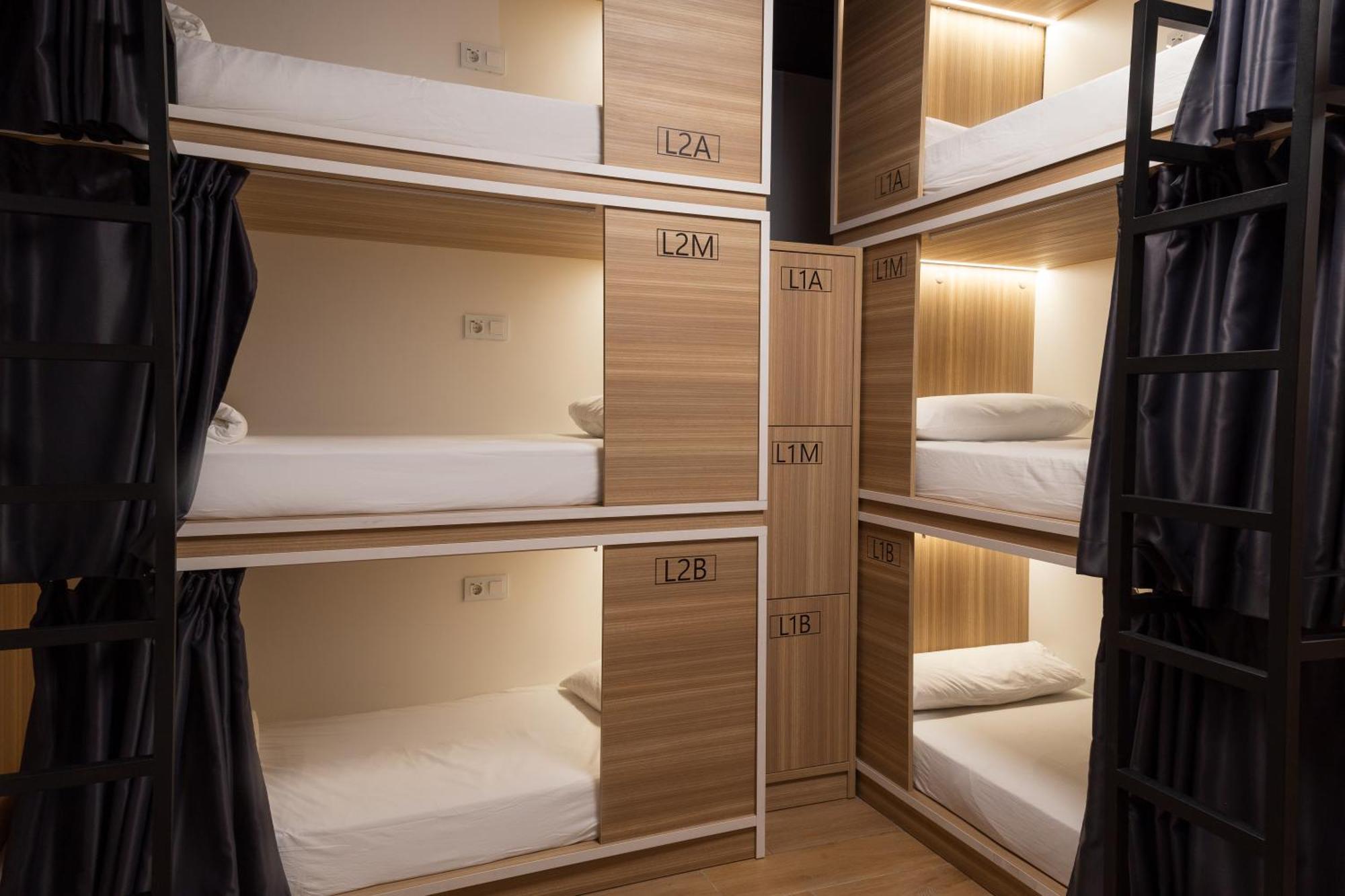 Hostal Siesta & Go Nuevos Ministerios Madrid Esterno foto