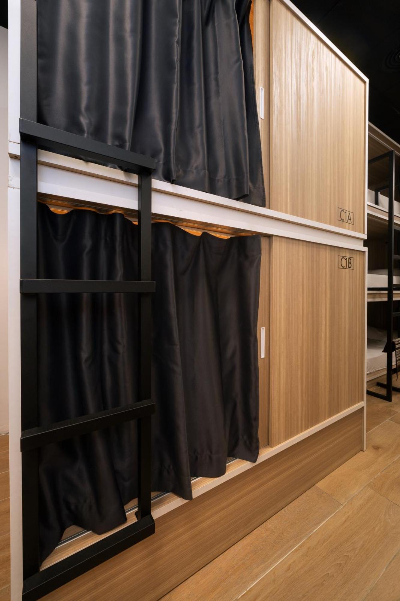 Hostal Siesta & Go Nuevos Ministerios Madrid Esterno foto